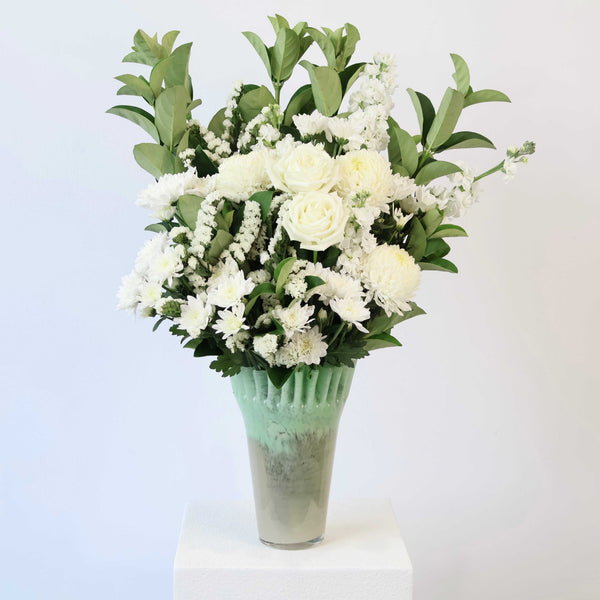 Milkshake Large | White Flower Bouquet