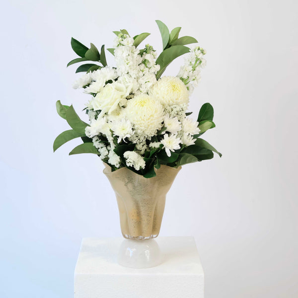 Milkshake - White Flower Bouquet