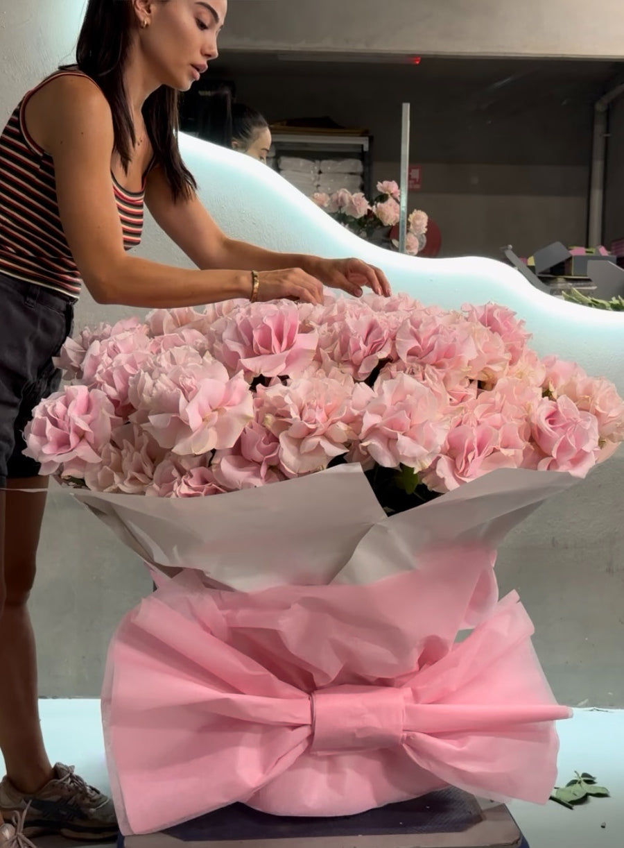 Luxury Roses in Pot