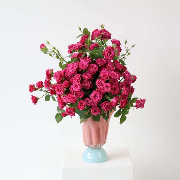 Spray Roses En Masse