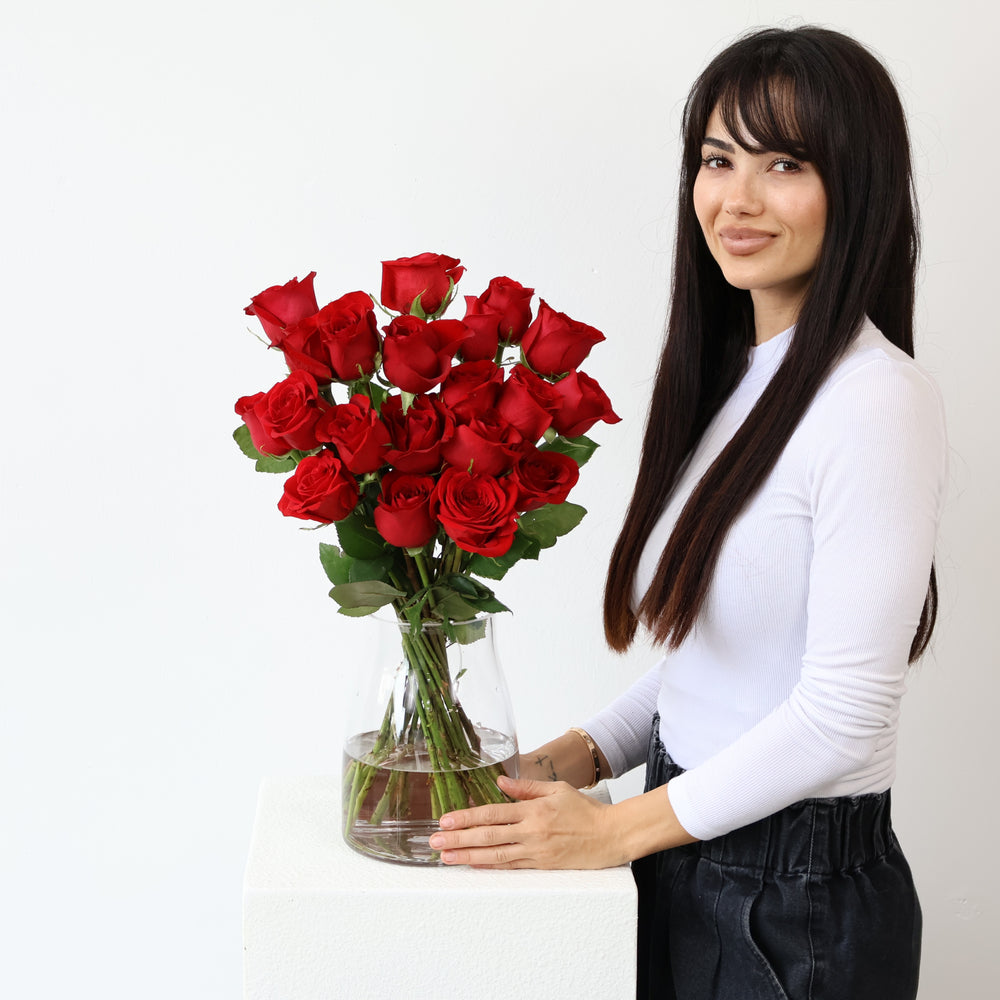 Red Roses En Masse