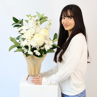 Milkshake - White Flower Bouquet