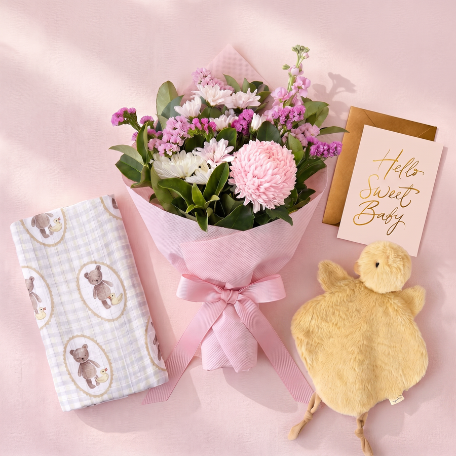 New Baby Girl Gift Hamper – Flowers & Baby Gifts