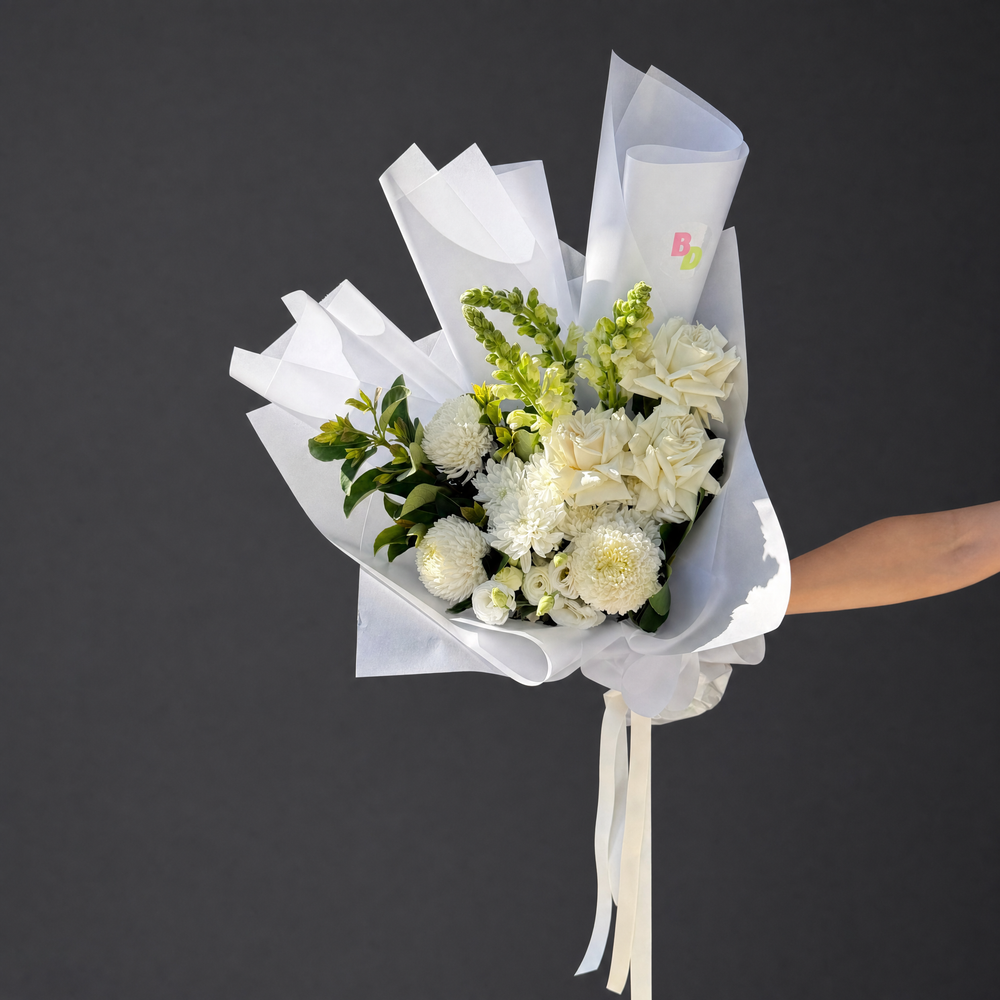 Milkshake - White Flower Bouquet