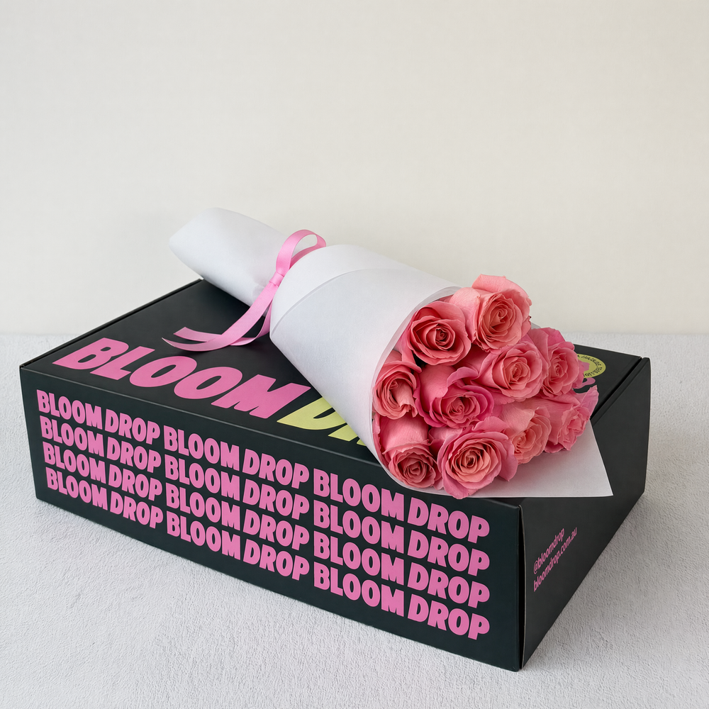 10 Peachy pink Colombian roses bouquet by Bloom Drop