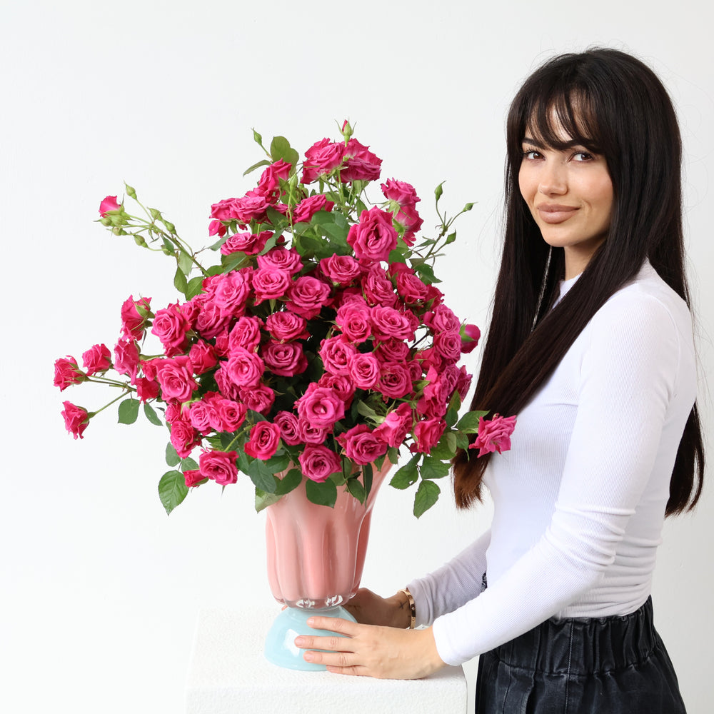 Spray Roses En Masse